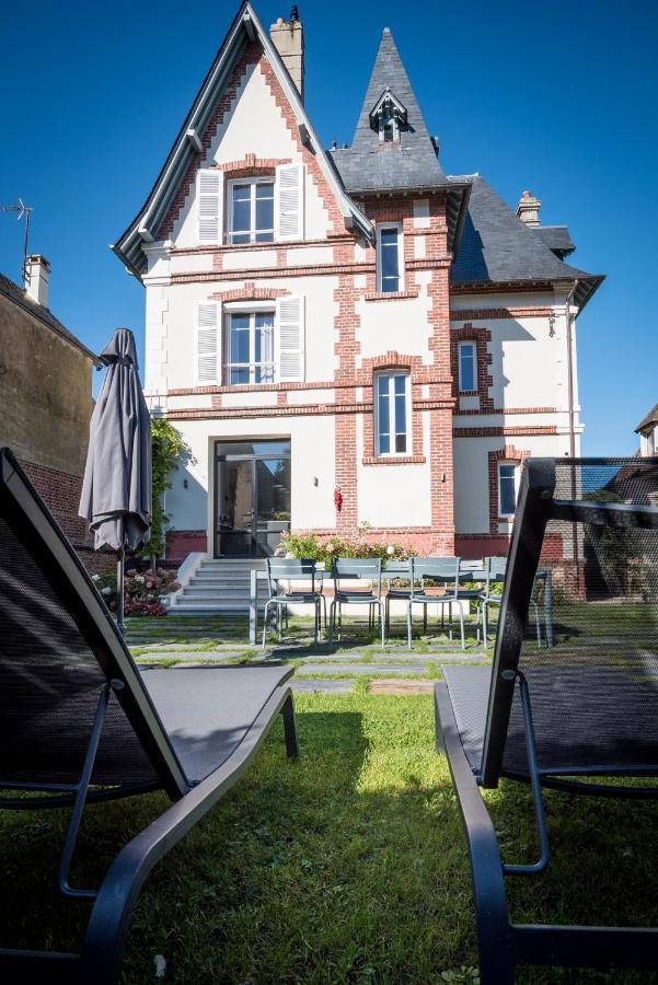 Villa Berry Centre Deauville - Chic & Stylee - Magnifique Jardin Kültér fotó